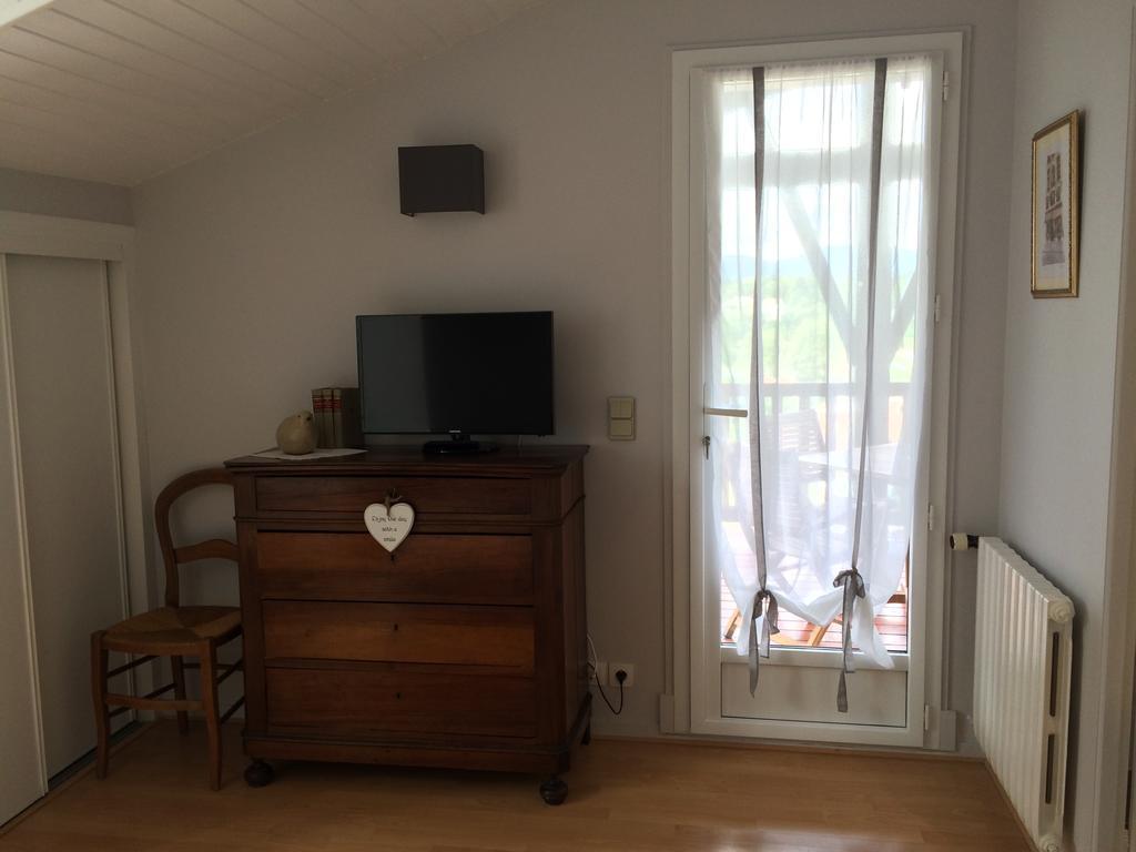 Guest House Maison Iratzean Аскен Номер фото