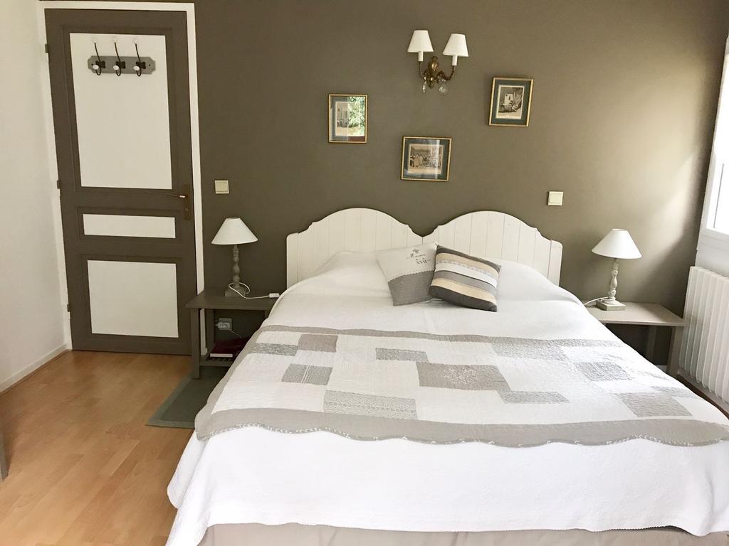 Guest House Maison Iratzean Аскен Екстер'єр фото